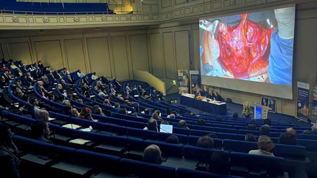 featured image surgery peritonectomy dissection icg 01